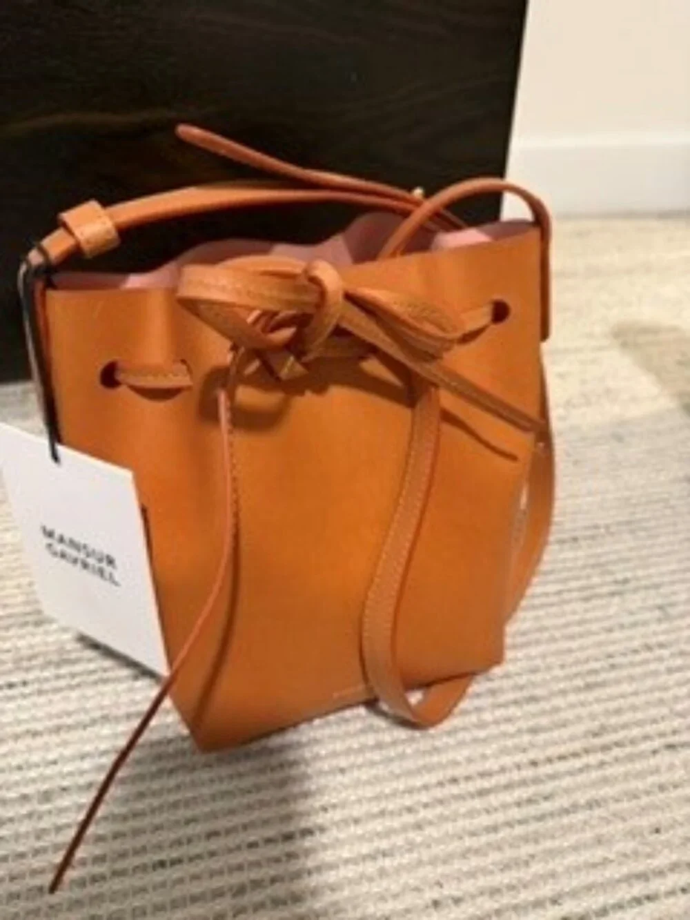 Mansur Gavriel Mini Bucket Bag- NEW WITH TAGS AND DUSTBAG - Picture 2 of 4